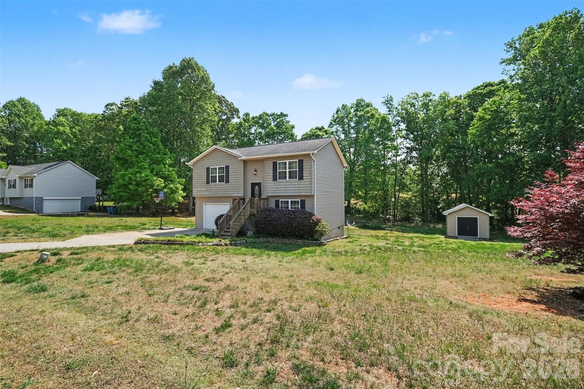 2056 Redberry Lane Conover NC 28613