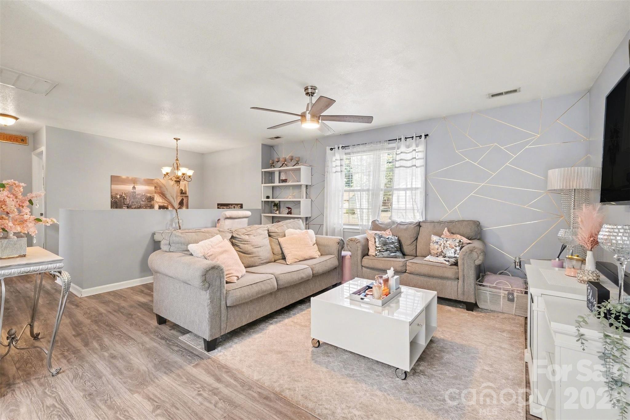 2056 Redberry Lane Conover NC 28613