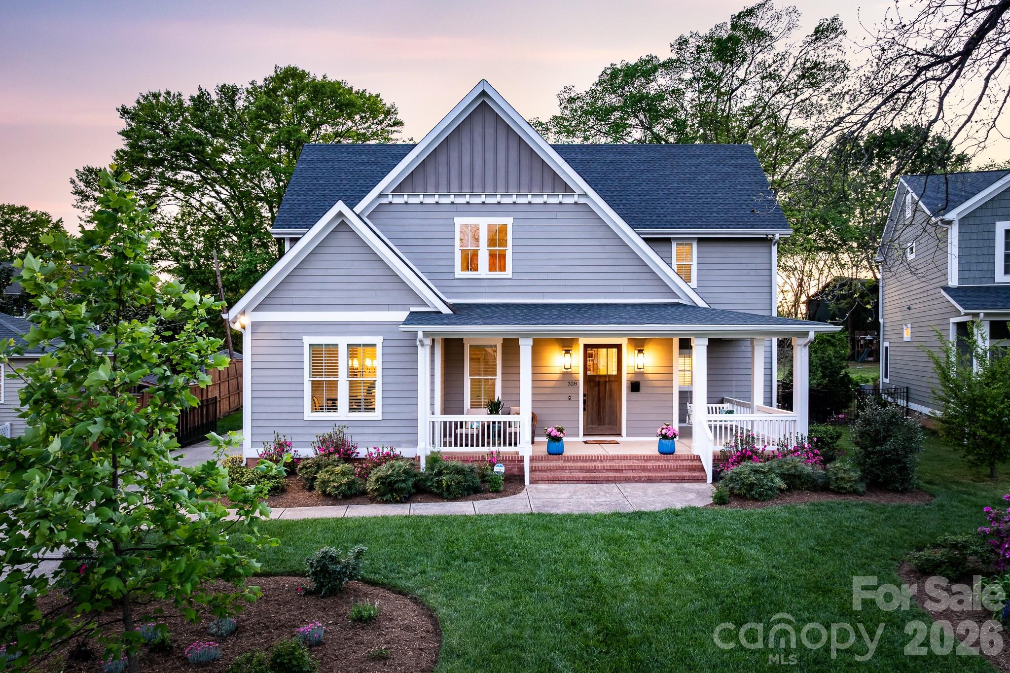 328 Melbourne Court Charlotte NC 28209