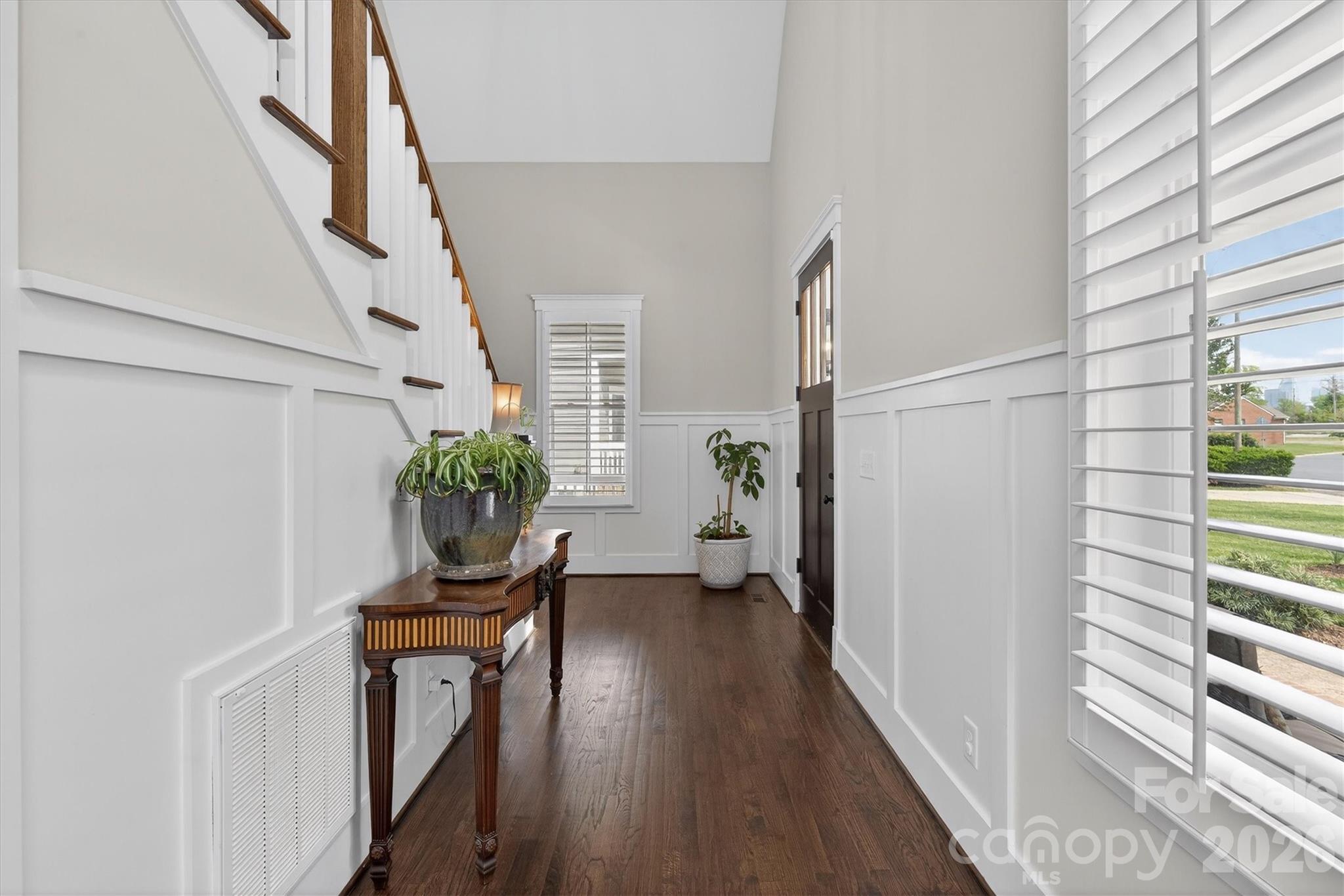 328 Melbourne Court Charlotte NC 28209