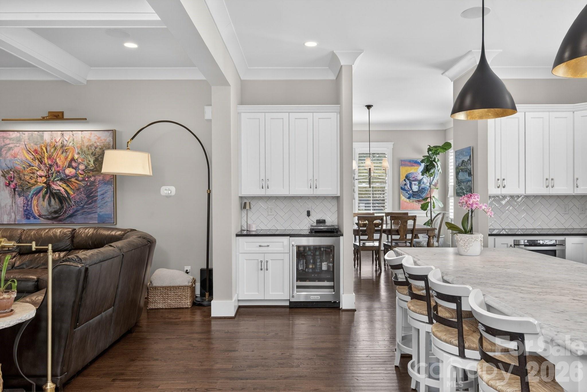 328 Melbourne Court Charlotte NC 28209