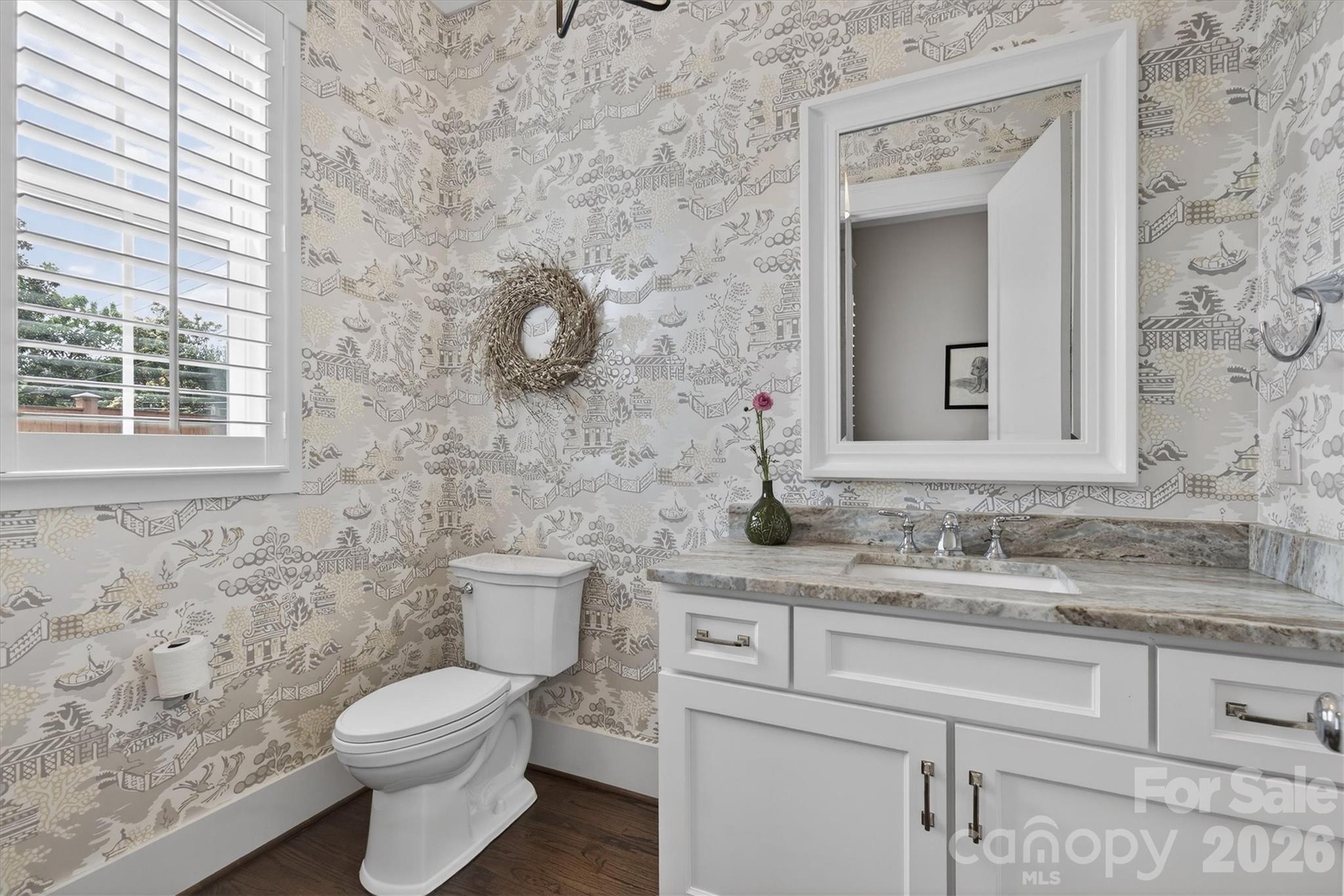 328 Melbourne Court Charlotte NC 28209