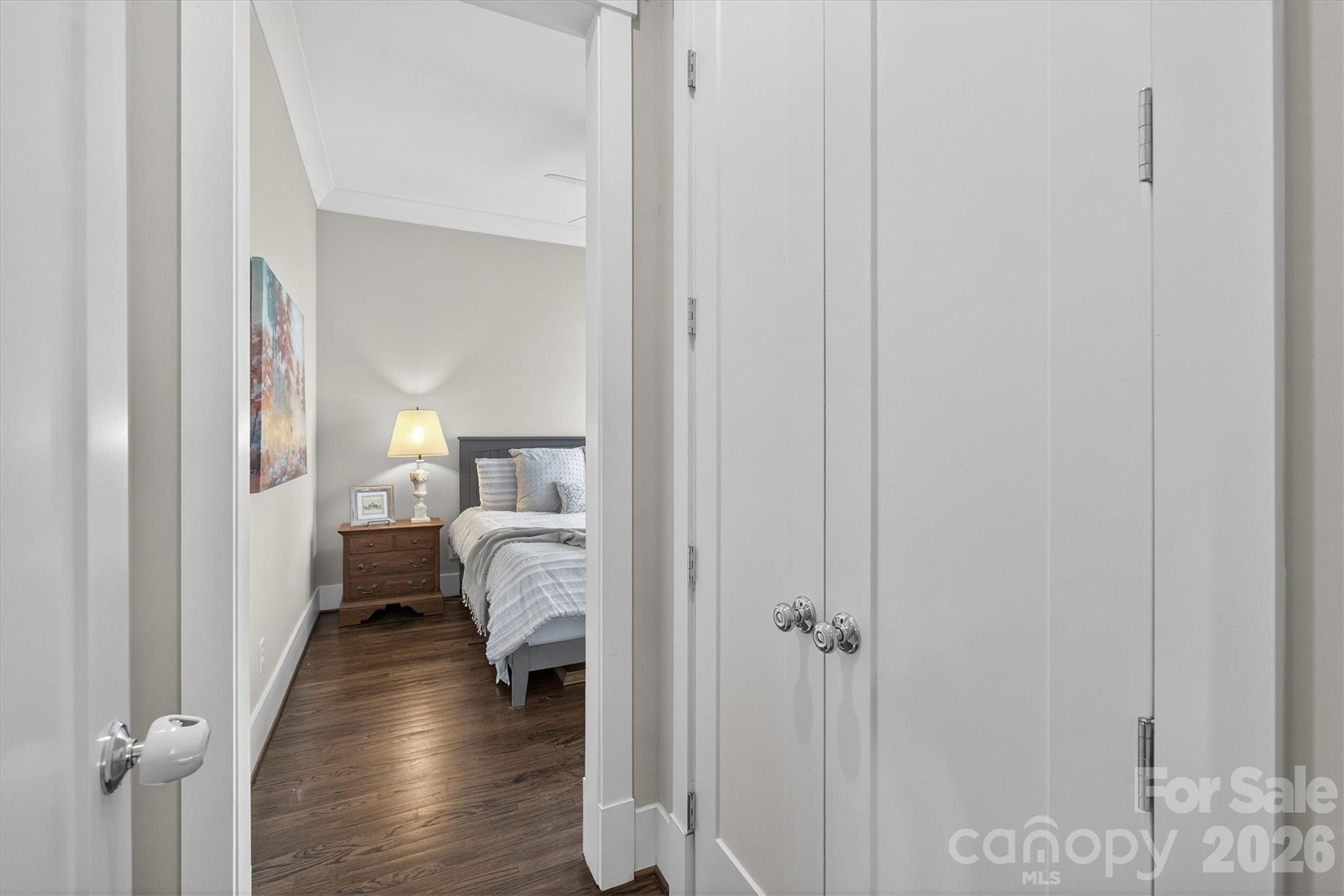 328 Melbourne Court Charlotte NC 28209