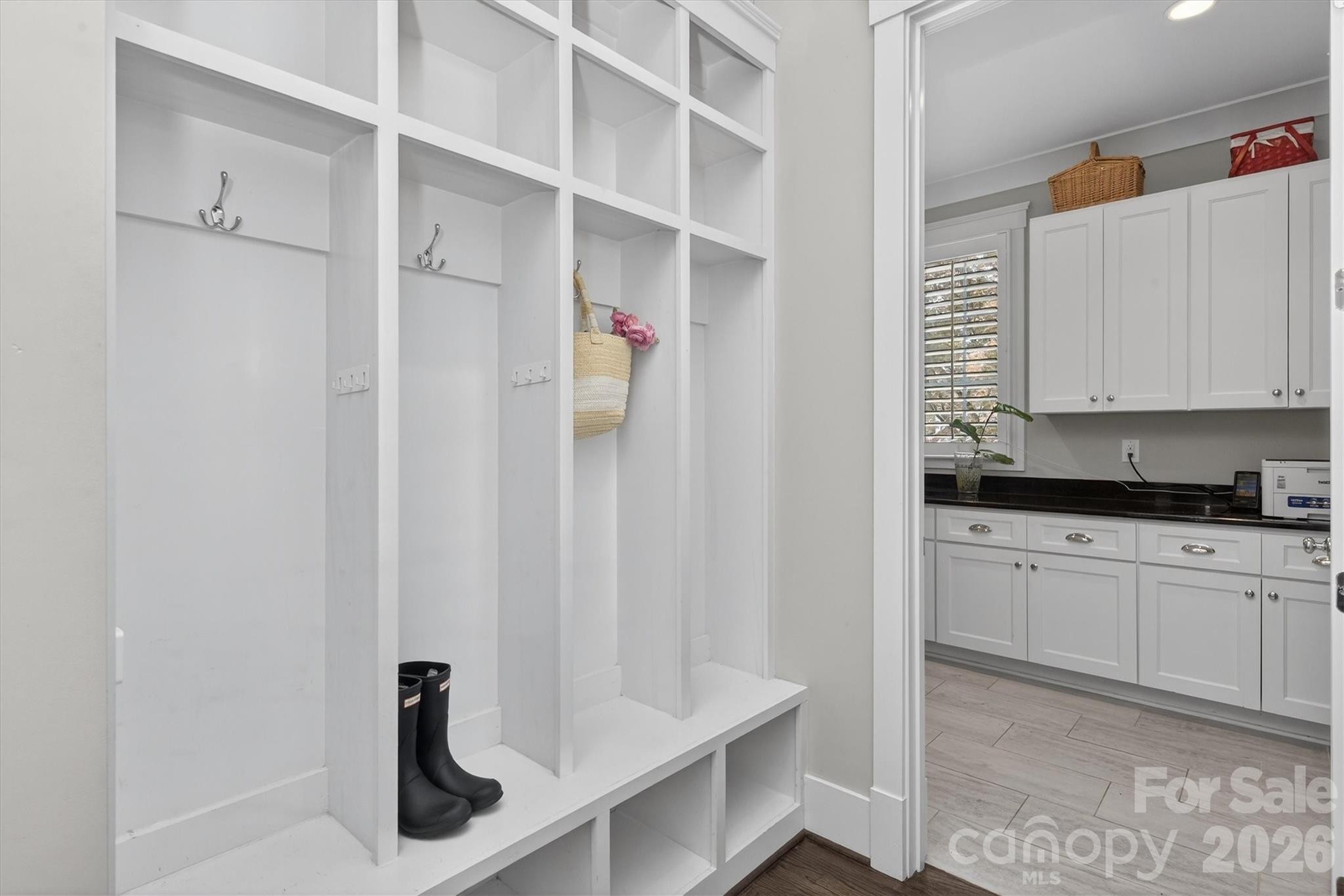 328 Melbourne Court Charlotte NC 28209