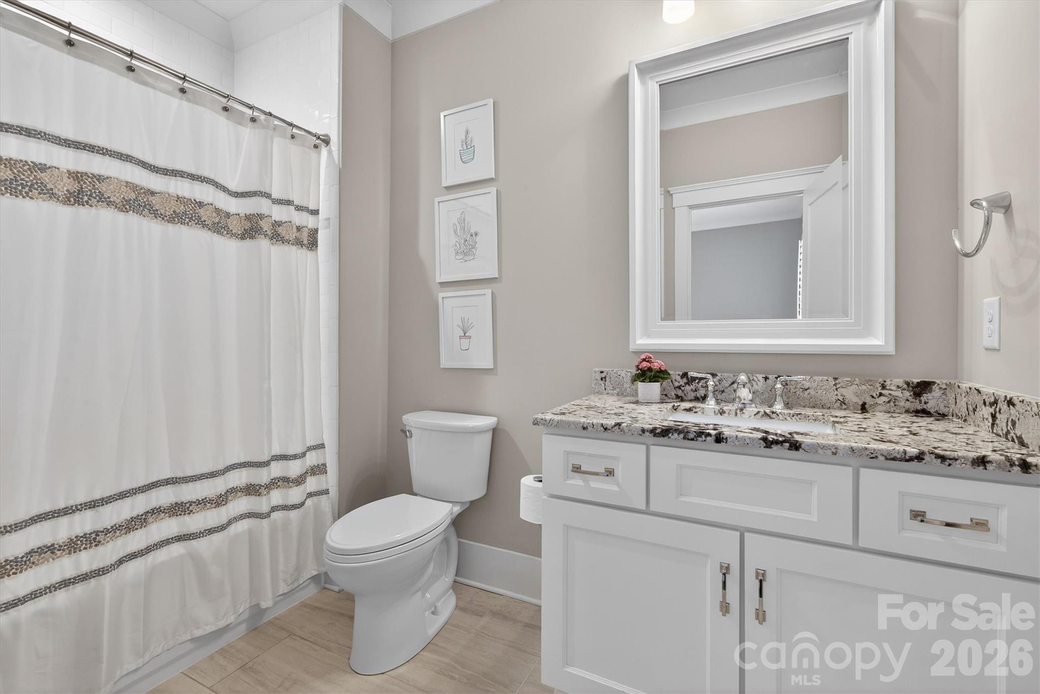 328 Melbourne Court Charlotte NC 28209