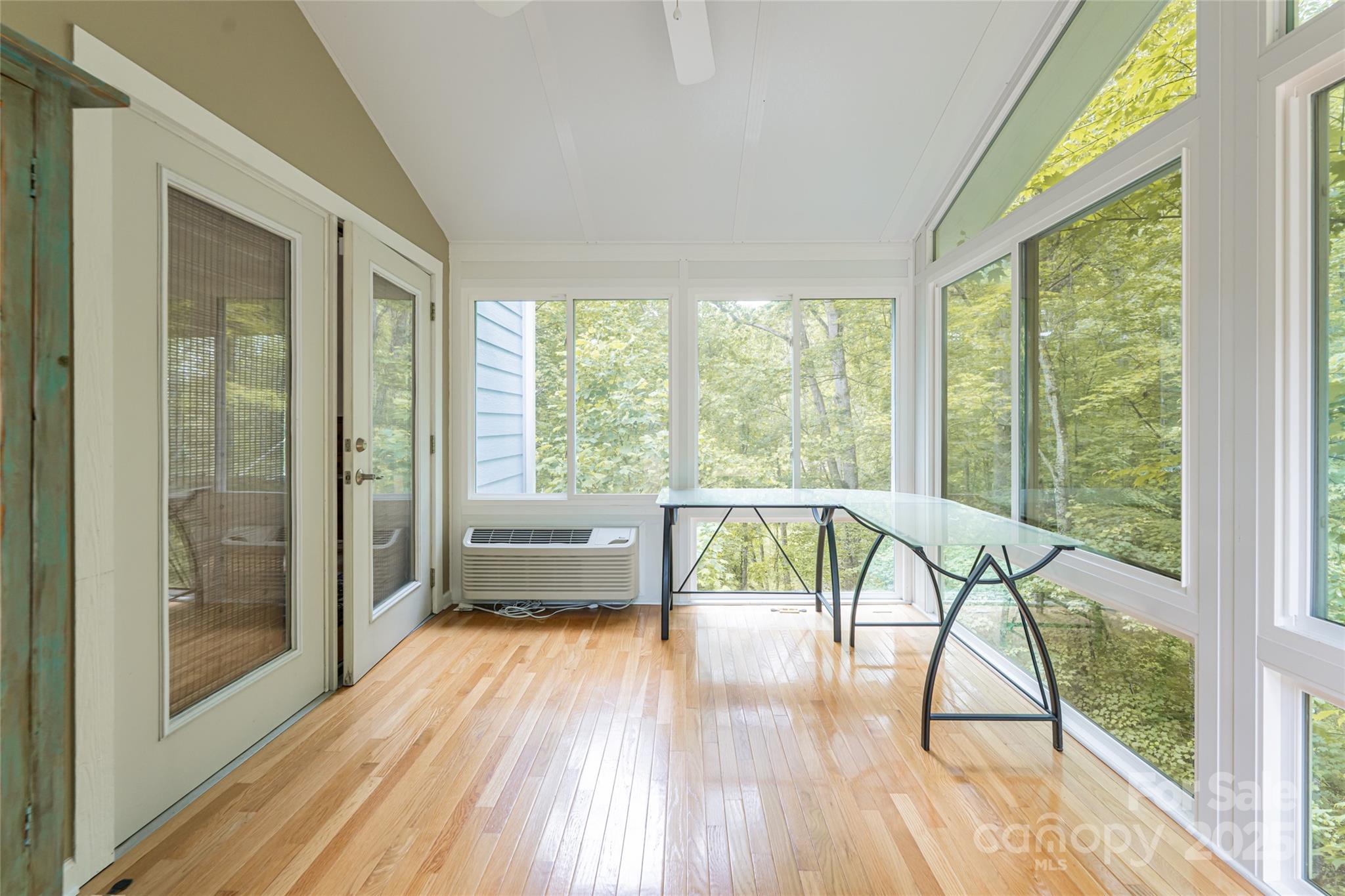 70 Crabapple Lane Asheville NC 28804