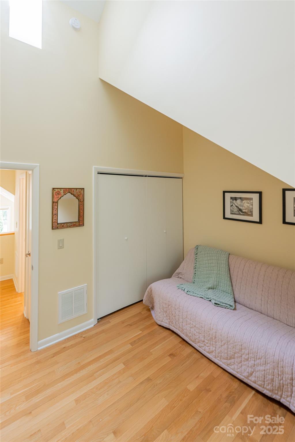 70 Crabapple Lane Asheville NC 28804