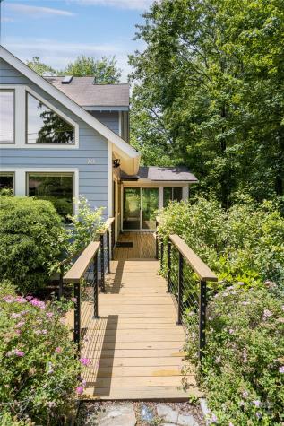 70 Crabapple Lane Asheville NC 28804