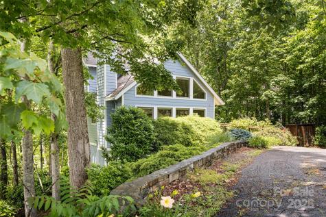 70 Crabapple Lane Asheville NC 28804