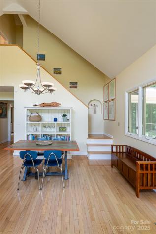 70 Crabapple Lane Asheville NC 28804