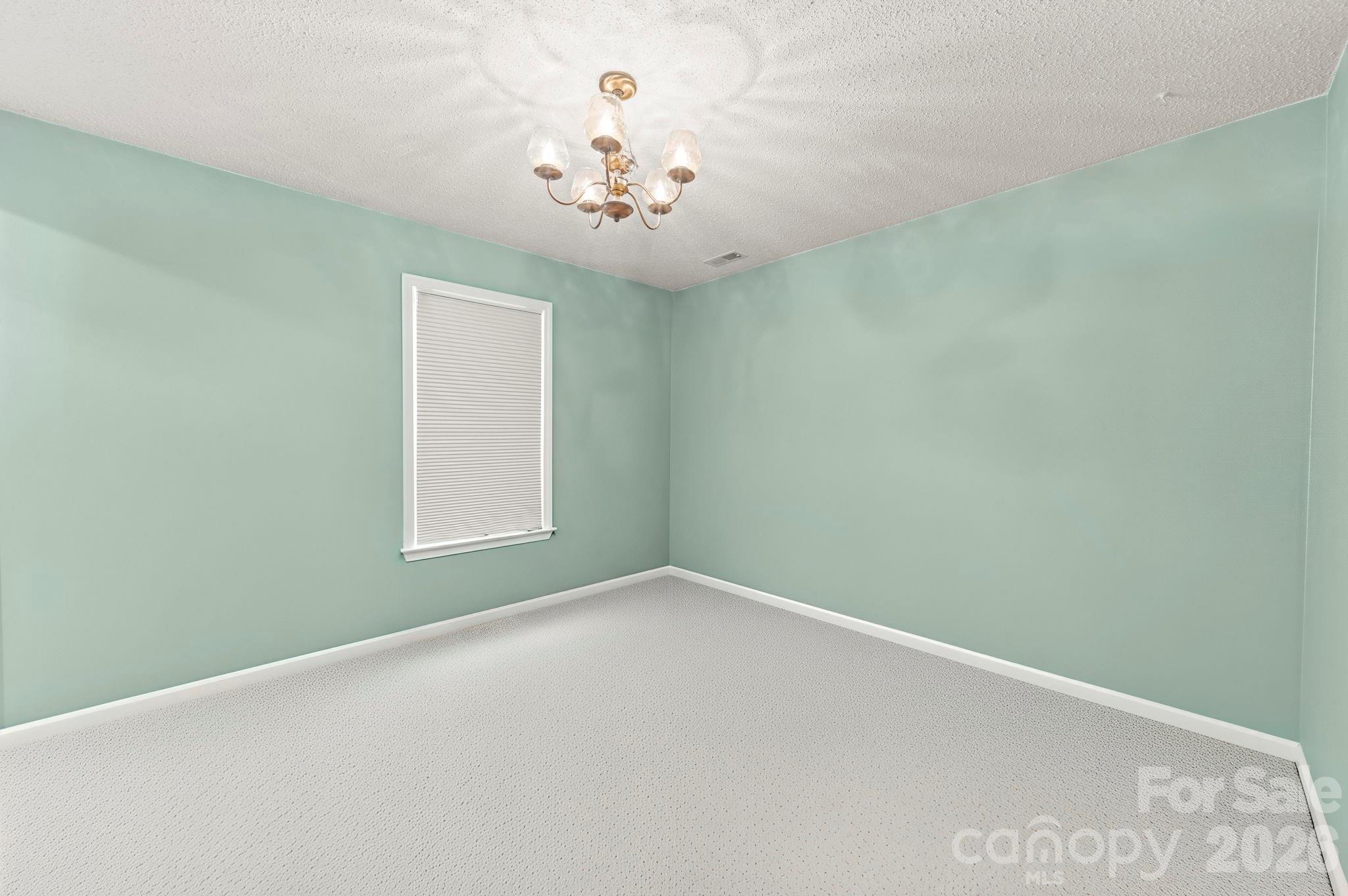 10204 Camelback Circle Charlotte NC 28226