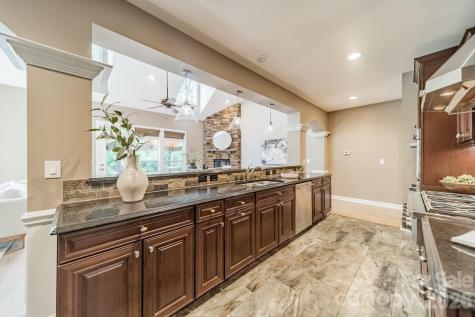 302 Tallow Tree Court Waxhaw NC 28173