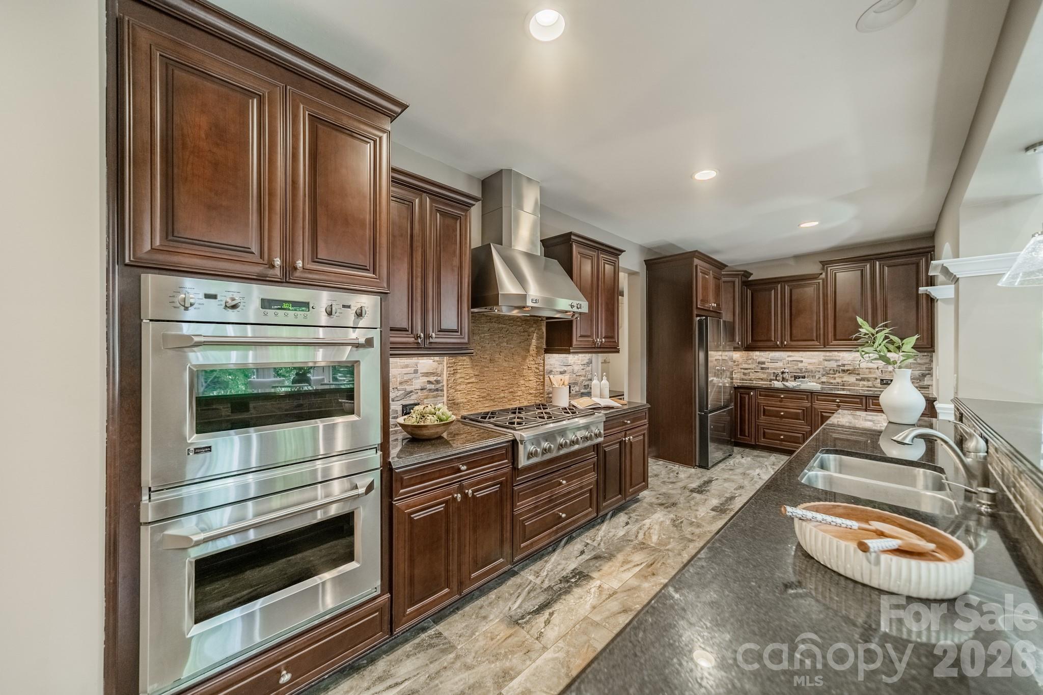 302 Tallow Tree Court Waxhaw NC 28173