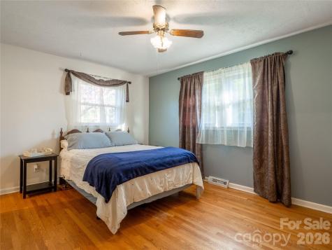 203 Oak Grove Road East Flat Rock NC 28726