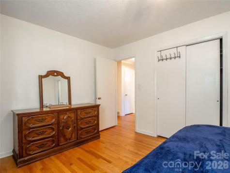 203 Oak Grove Road East Flat Rock NC 28726