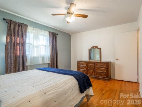 203 Oak Grove Road East Flat Rock NC 28726