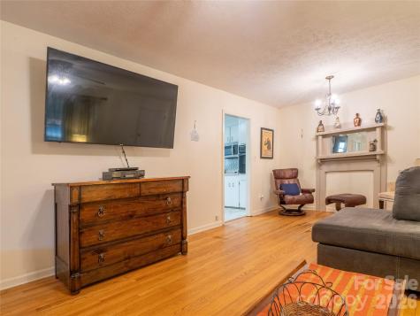 203 Oak Grove Road East Flat Rock NC 28726