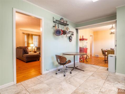 203 Oak Grove Road East Flat Rock NC 28726