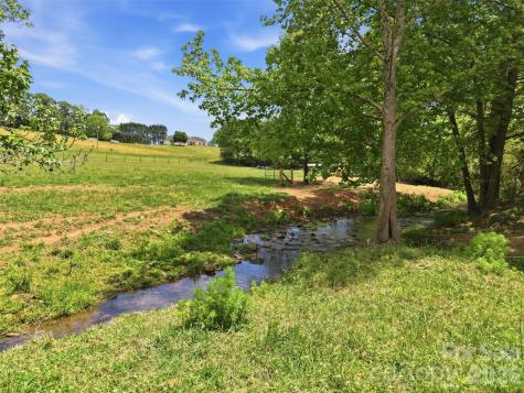 3600 Liledoun Road Taylorsville NC 28681