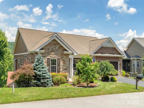 31 Headwater Drive Hendersonville NC 28739