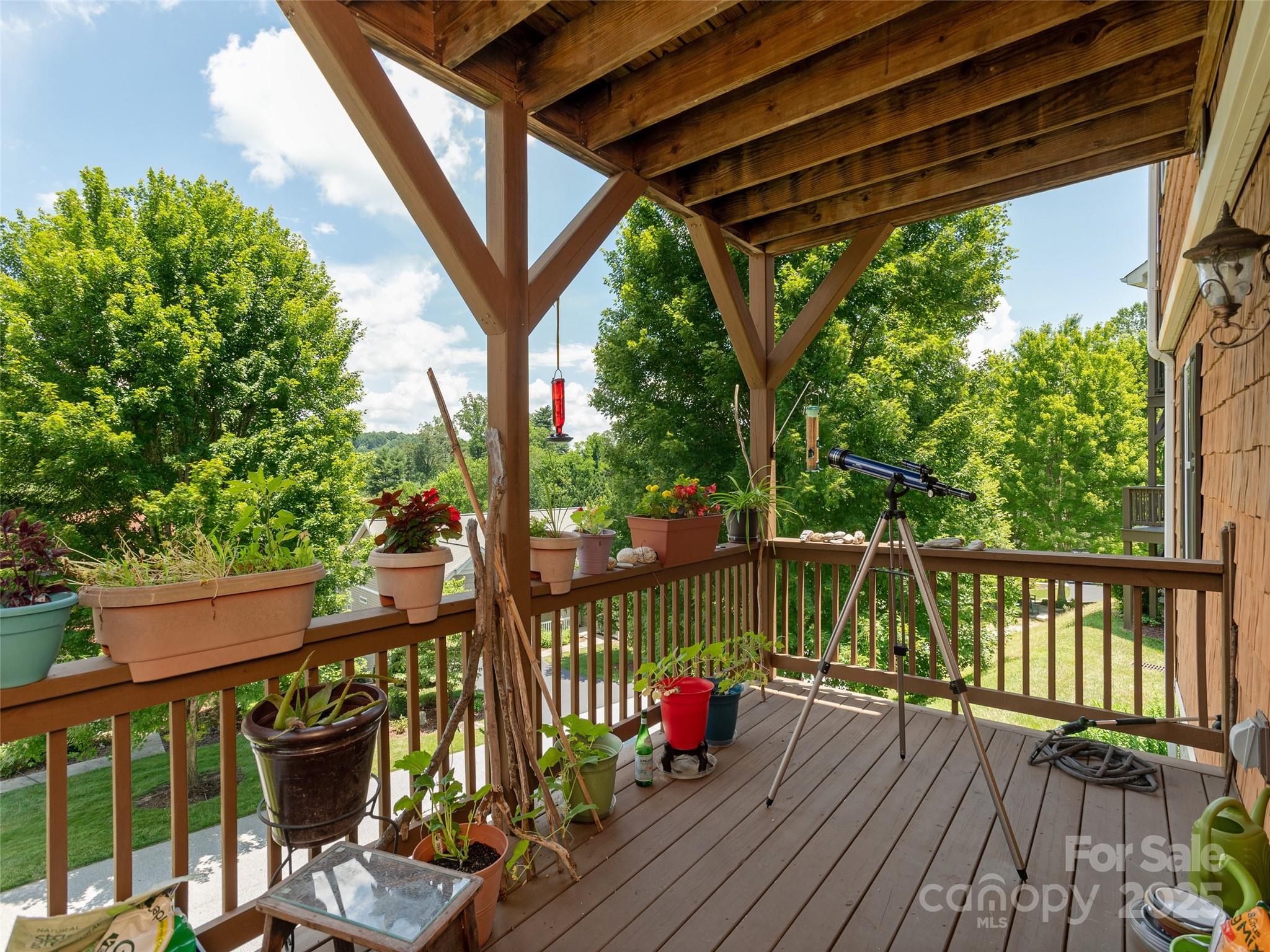 31 Headwater Drive Hendersonville NC 28739