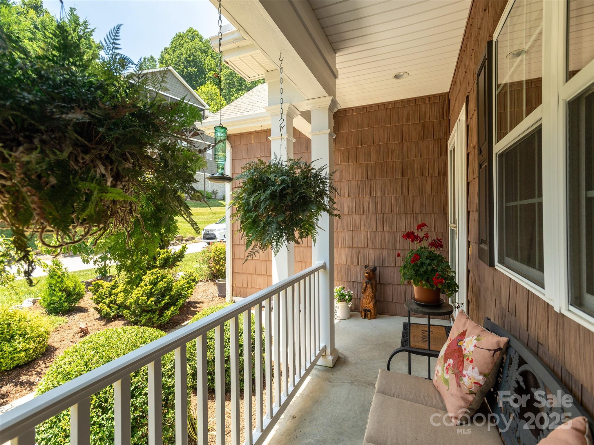 31 Headwater Drive Hendersonville NC 28739