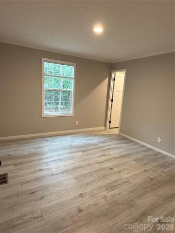 3912 Scott Road Morganton NC 28655