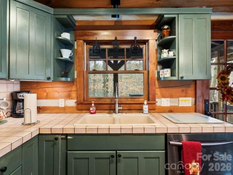 952 & 970 Morgan Hill Road Black Mountain NC 28711