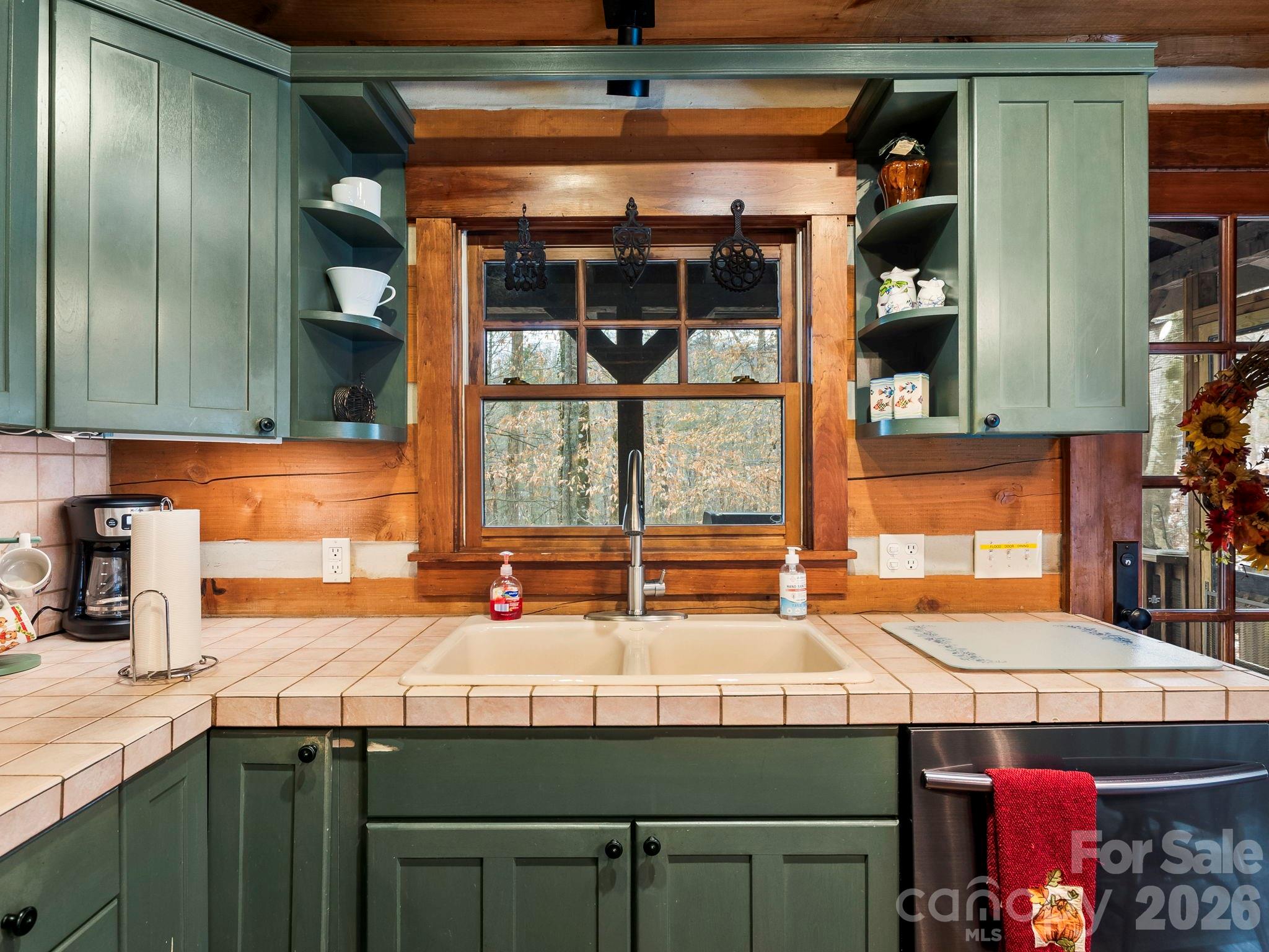 952 & 970 Morgan Hill Road Black Mountain NC 28711