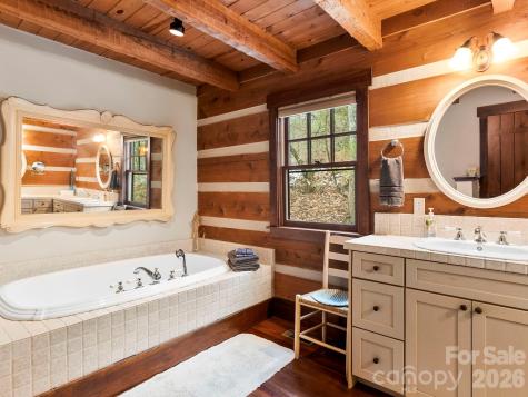 952 & 970 Morgan Hill Road Black Mountain NC 28711