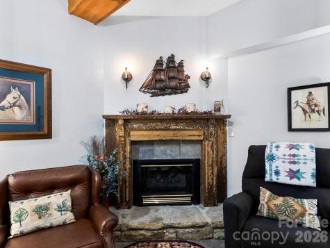 952 & 970 Morgan Hill Road Black Mountain NC 28711