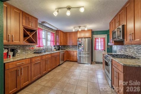 200 Falls Street Morganton NC 28655