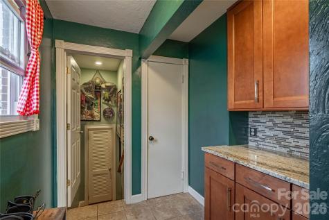 200 Falls Street Morganton NC 28655