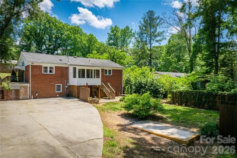 200 Falls Street Morganton NC 28655