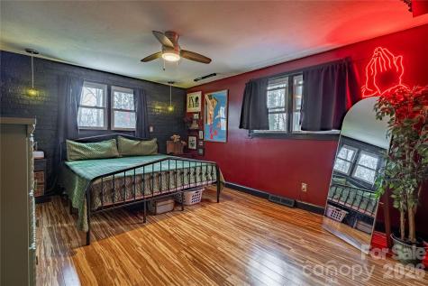 200 Falls Street Morganton NC 28655