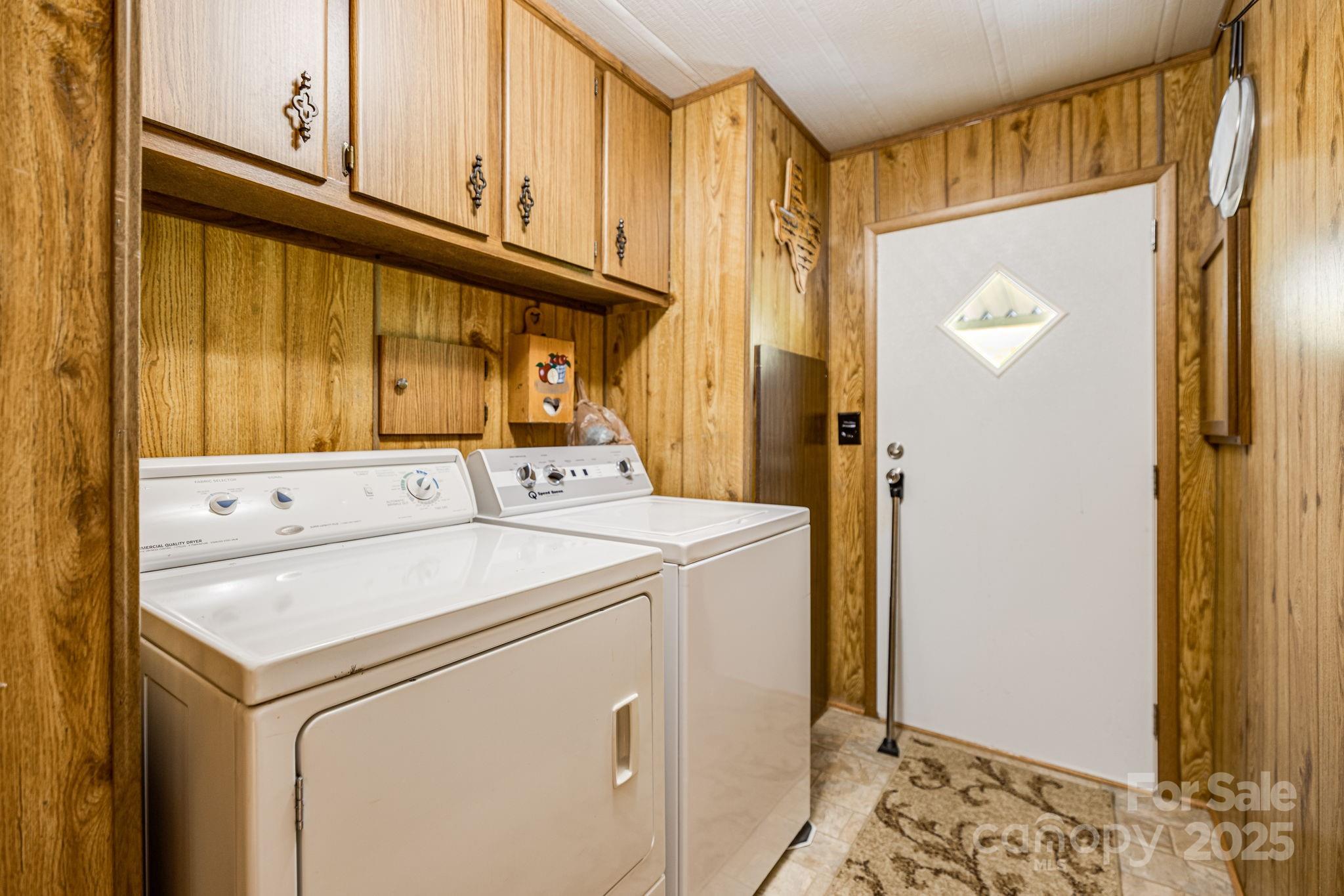 582 Lewis Branch Road Marshall NC 28753