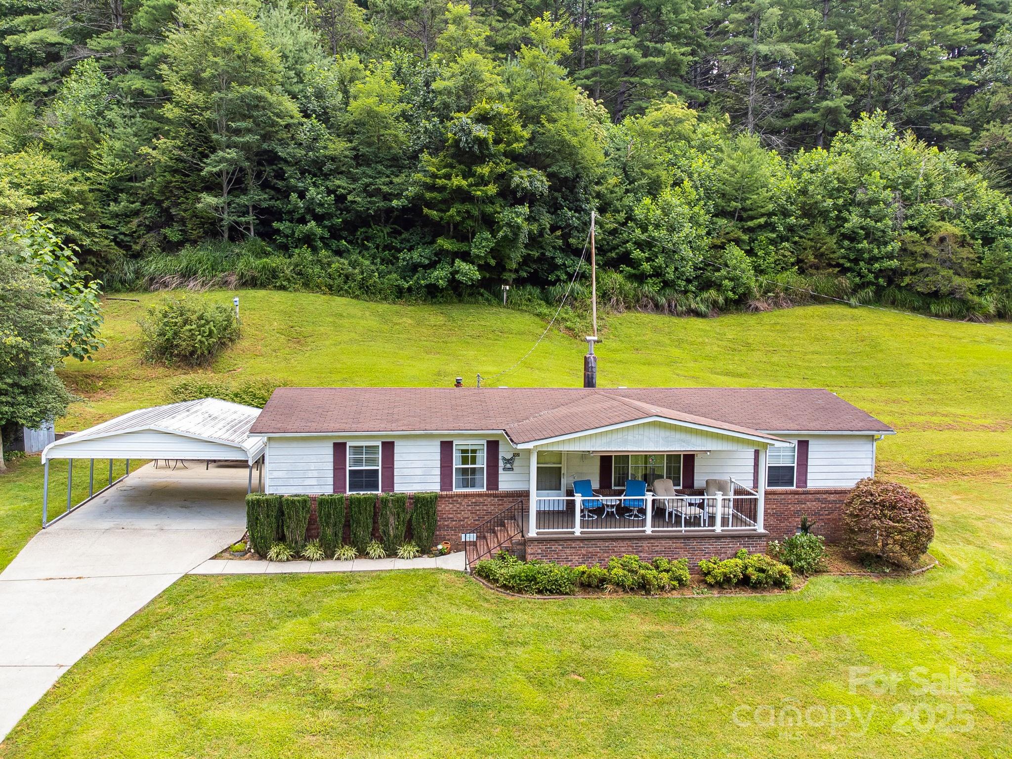 582 Lewis Branch Road Marshall NC 28753
