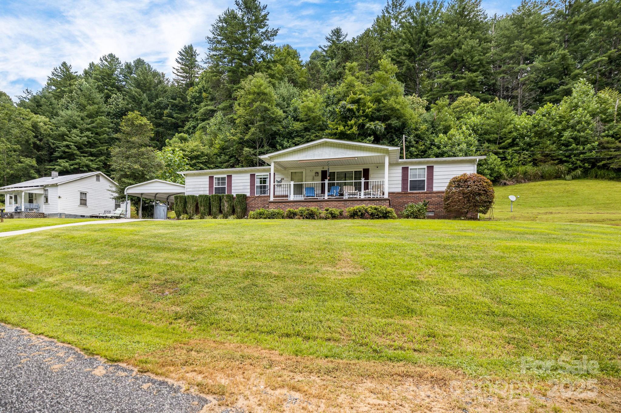 582 Lewis Branch Road Marshall NC 28753