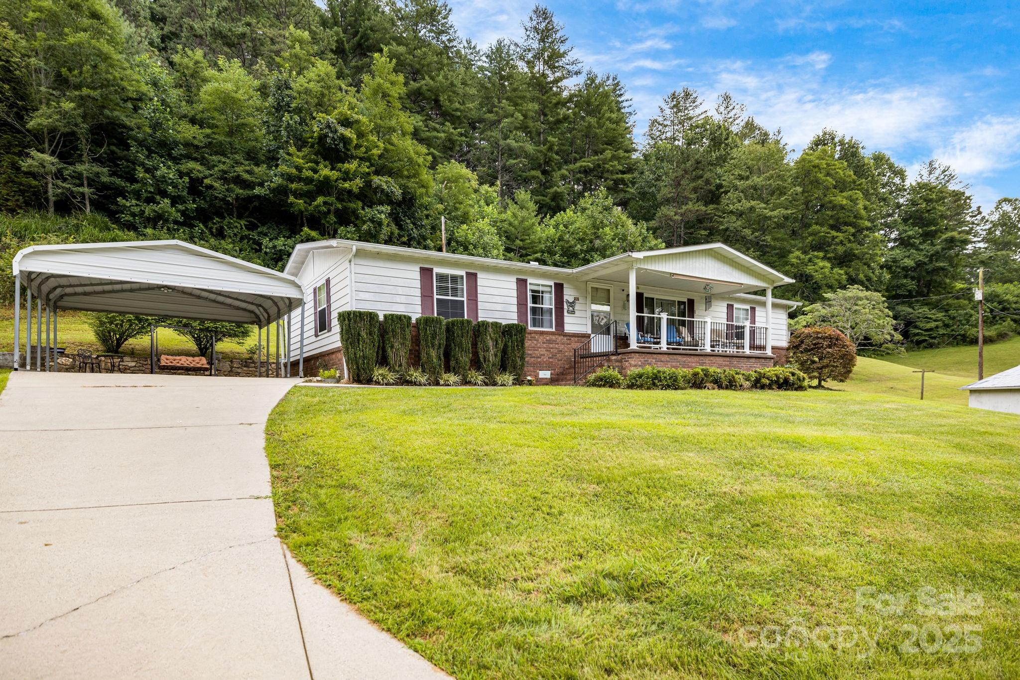582 Lewis Branch Road Marshall NC 28753