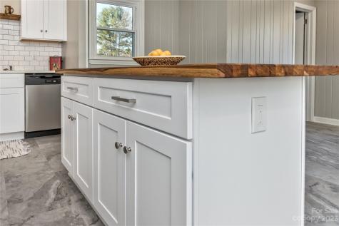 30 Cherry Grove Road Asheville NC 28805