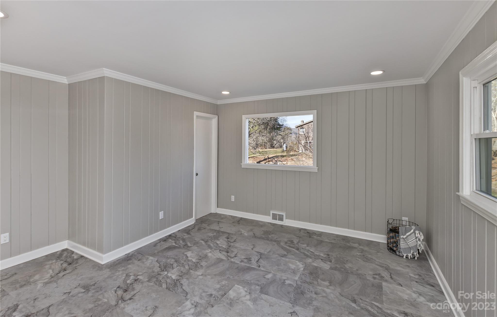 30 Cherry Grove Road Asheville NC 28805