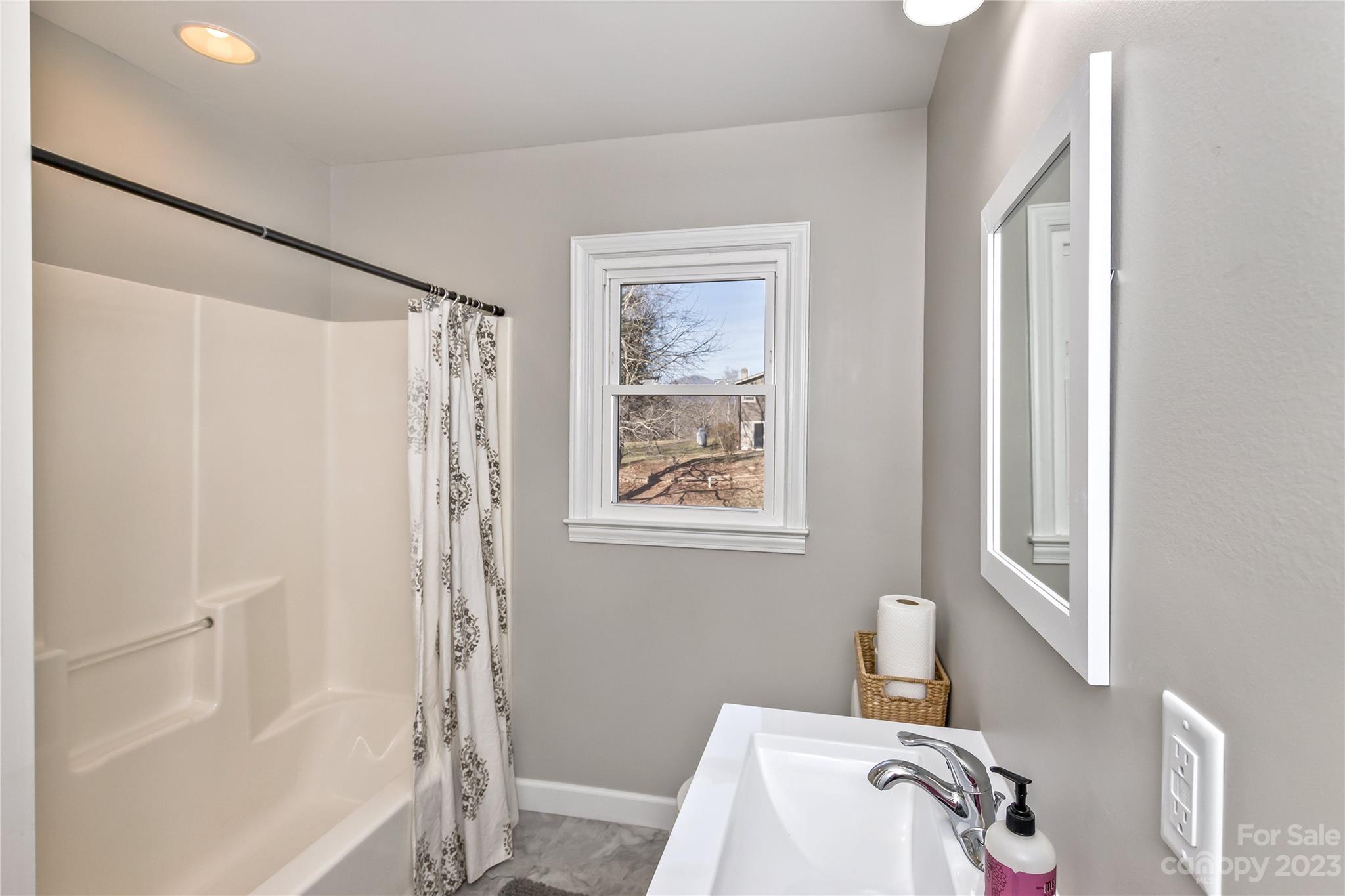 30 Cherry Grove Road Asheville NC 28805