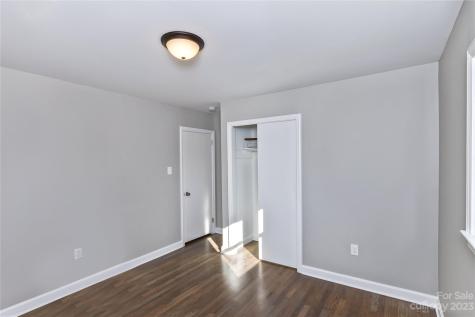 30 Cherry Grove Road Asheville NC 28805