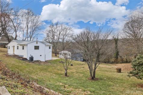 30 Cherry Grove Road Asheville NC 28805