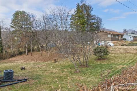 30 Cherry Grove Road Asheville NC 28805