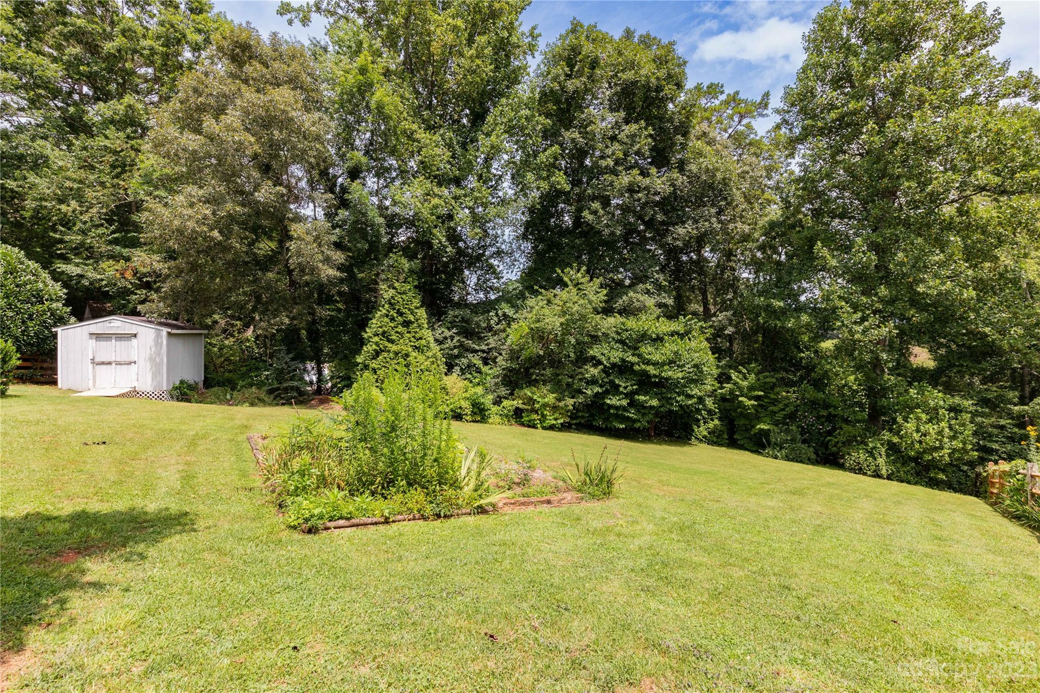 5 Nicole Lane Weaverville NC 28787