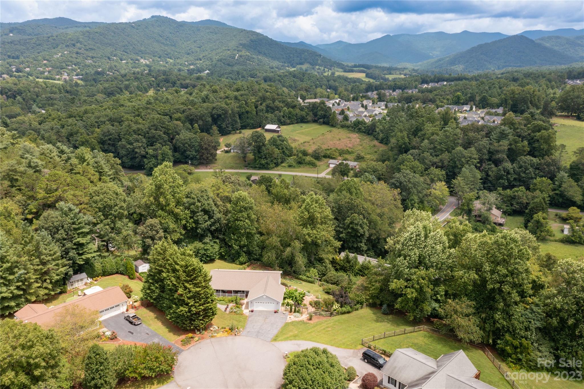5 Nicole Lane Weaverville NC 28787