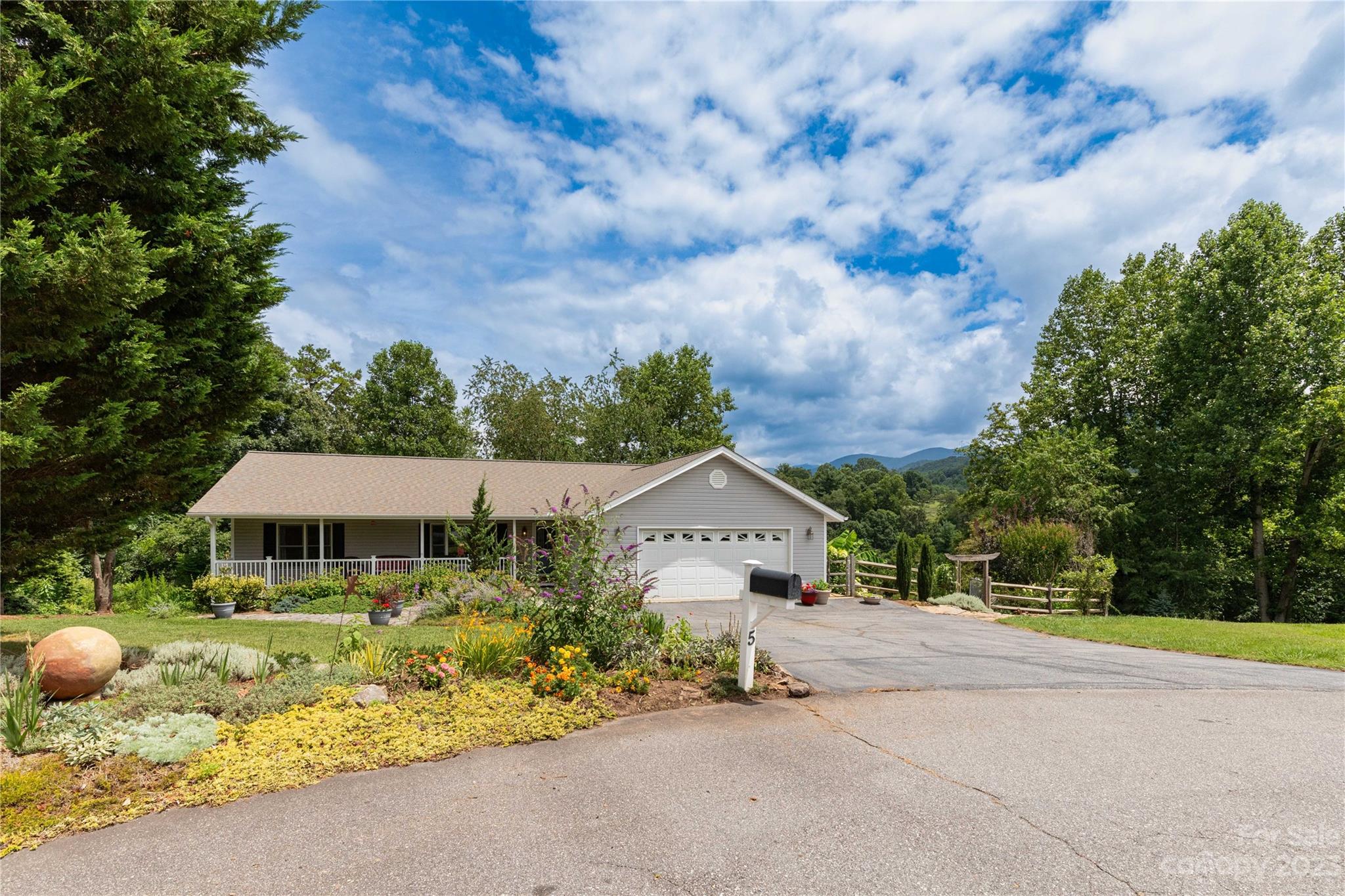 5 Nicole Lane Weaverville NC 28787
