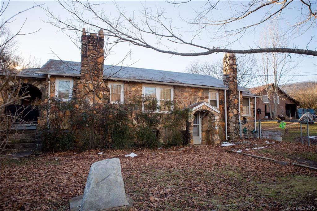 17 Monarch Drive Candler NC 28715