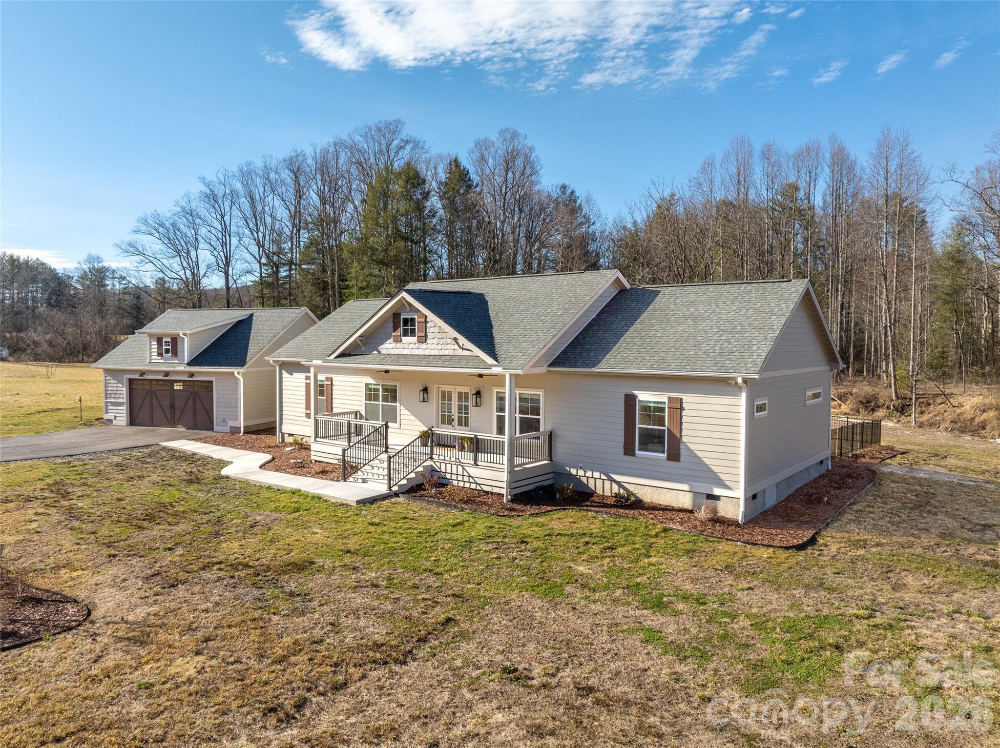 90 Saddle Club Lane Hendersonville NC 28739